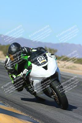 media/Feb-03-2024-SoCal Trackdays (Sat) [[767c60a41c]]/7-Turn 7 Inside (1120am)/